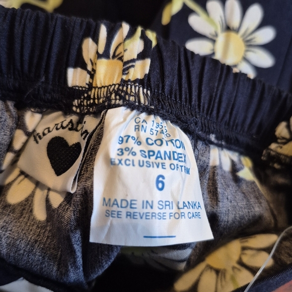 Hartstrings girls size 6 blue skirt with daisy design, 2 pockets, NWT - Picture 4 of 4